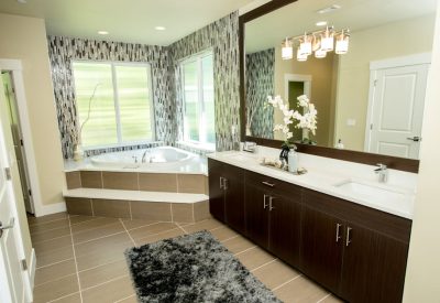 Double Vanity Remodel: What Works, What Doesn’t, and What to Buy