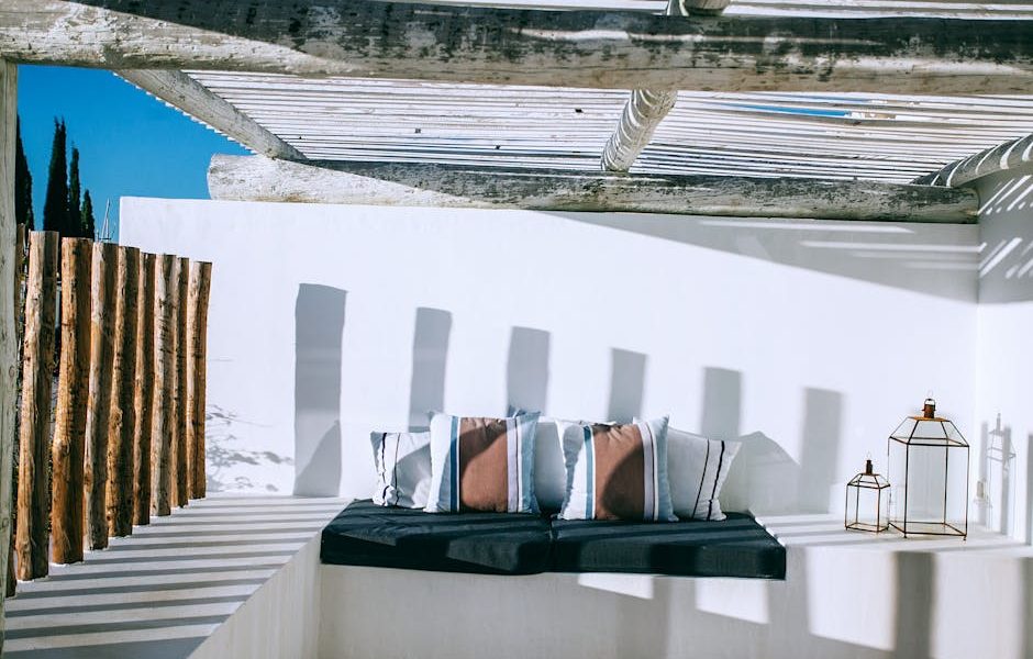 Outdoor Swing Cushions: How to Choose Fabric, Foam, and the Right Fit