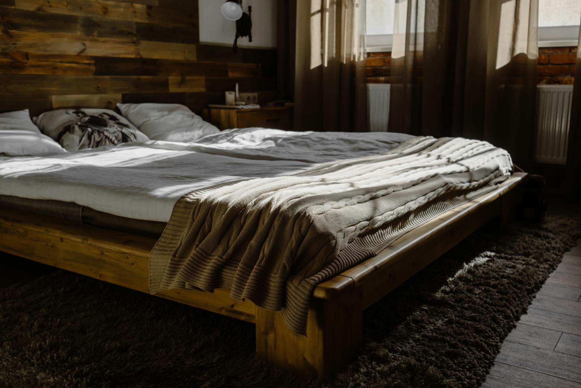 platform bed frame for heavy person