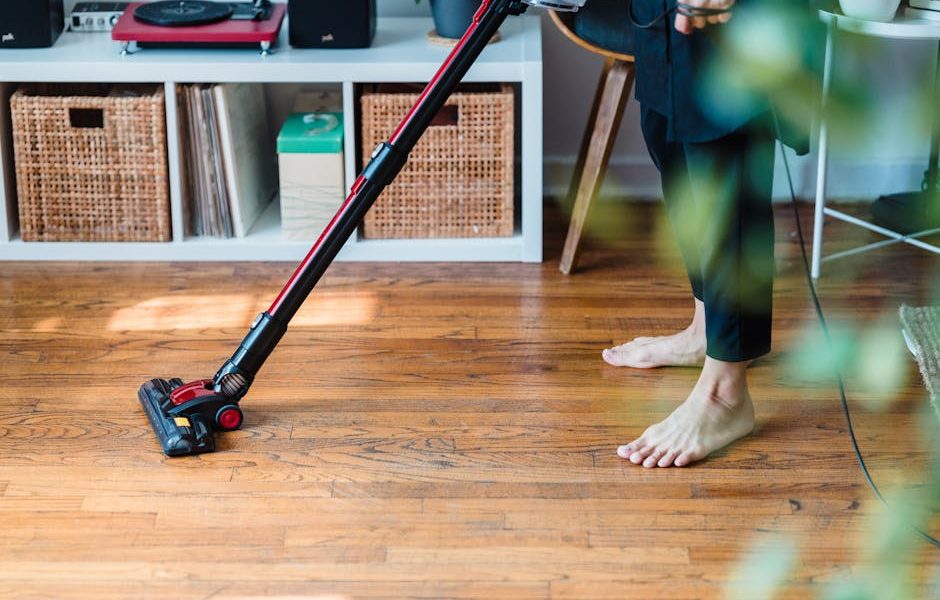 Cordless Vacuum for Mixed Floors: What Specs Actually Matter