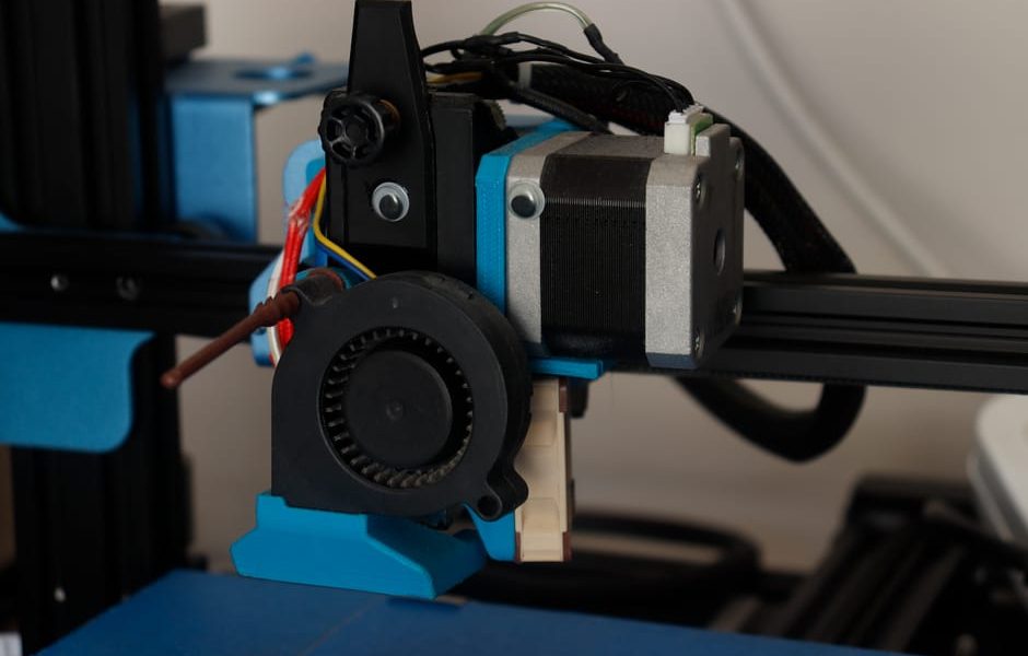 Creality K1 Max vs K2 Combo: Which 3D Printer Scales Your Home Decor in 2026?