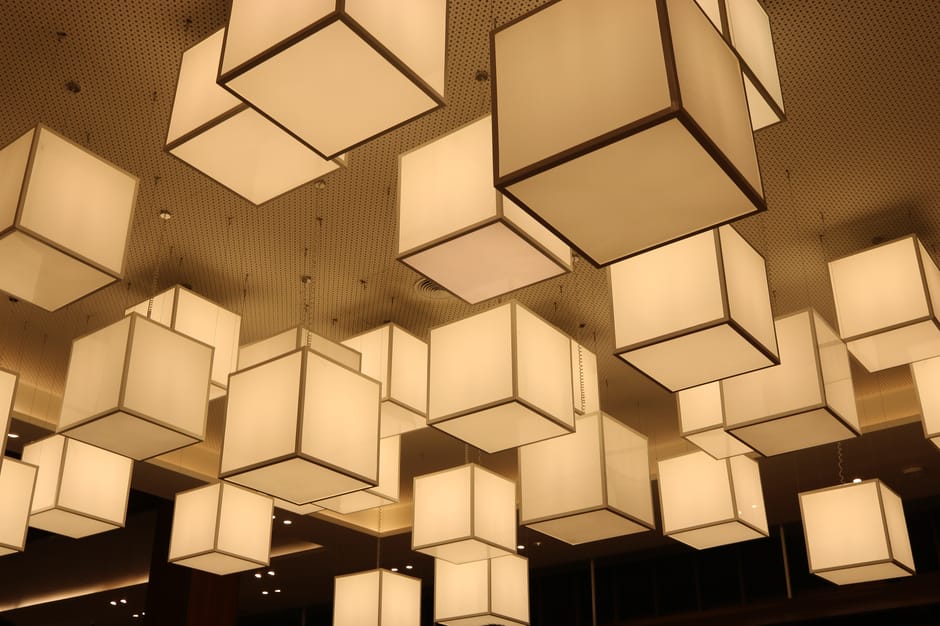 Lepro EE1 AI Permanent Outdoor Lights vs TB1/TB2 Smart Lamps: Which Smart Lighting Solution Illuminates Your Home in 2026?