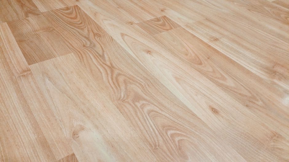 Kaya Dpot: Is the WORKPRO Laminate Floor Cutter the Secret to Flawless DIY Flooring?