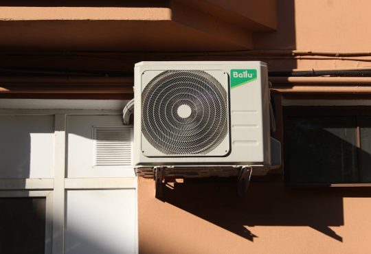 Portable Air Conditioners 2026: Efficient Cooling for Small Bedrooms